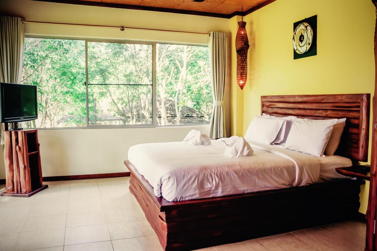Hotel Singha Rubber Tree Ban Huai Maenam Noi Zewnętrze zdjęcie